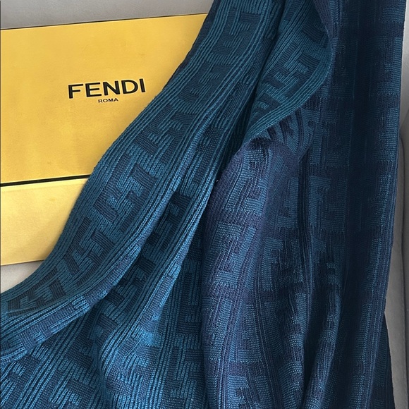 FENDI FF Zucca Wool Scarf NEW - Picture 2 of 13